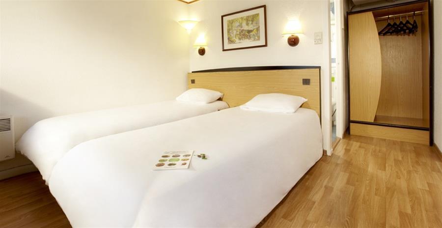 Campanile Prime - Nimes Centre Hotel Exterior photo